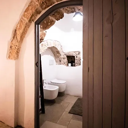 בית נופש Trullo Pietra Bianca *