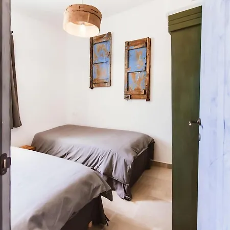 Trullo Pietra Bianca בית נופש
