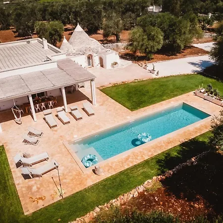 Trullo Pietra Bianca בית נופש אוסטוני