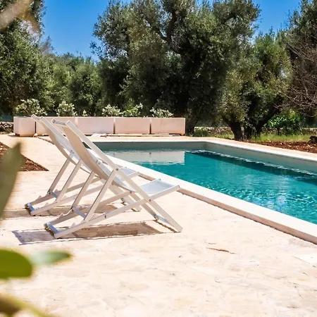 Trullo Pietra Bianca Ostuni
