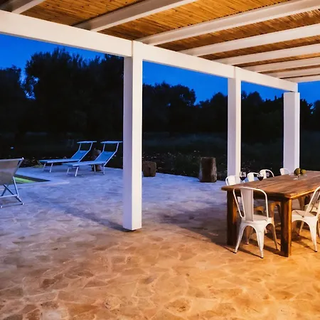 Trullo Pietra Bianca * Ostuni