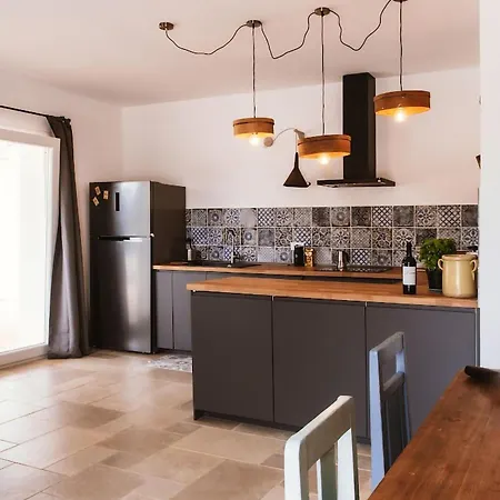 Trullo Pietra Bianca Ostuni