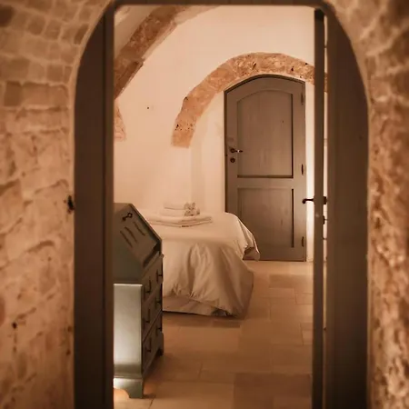 Trullo Pietra Bianca Ostuni